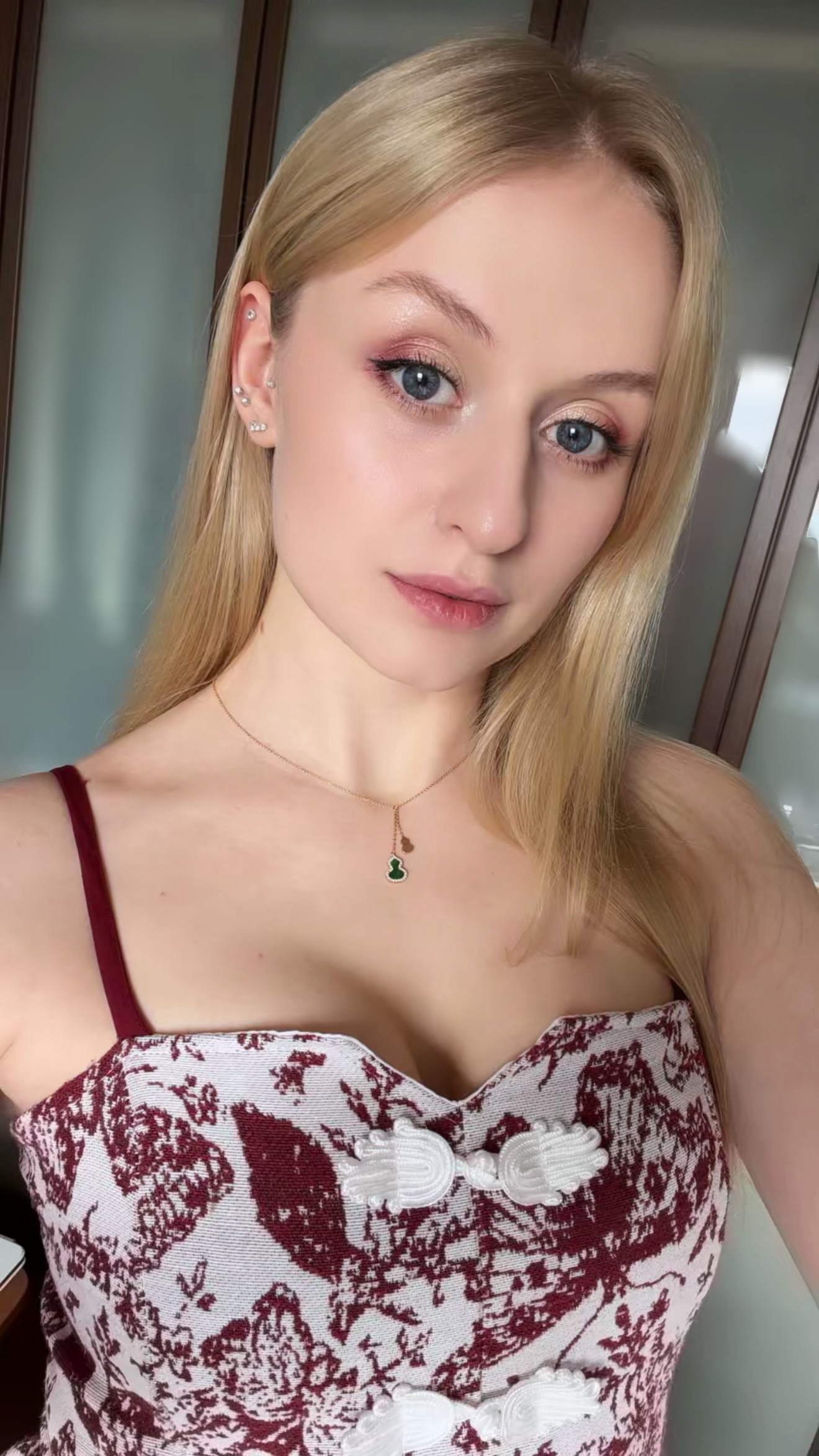 AB