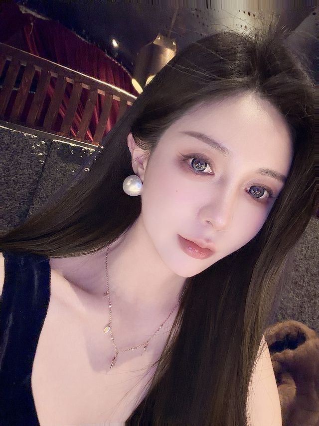 恩恩, a verified BonBon host in Taipei