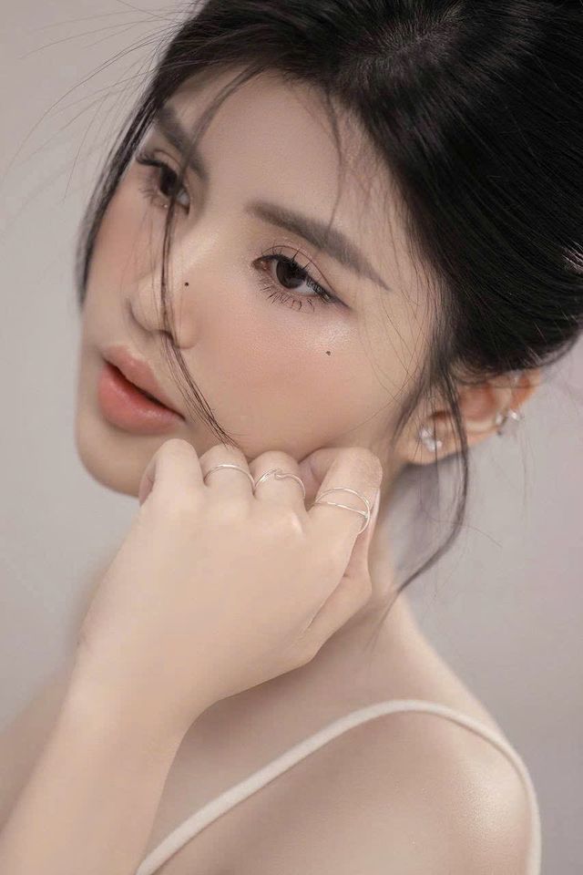 Chic, a verified BonBon host in Ho Chi Minh City