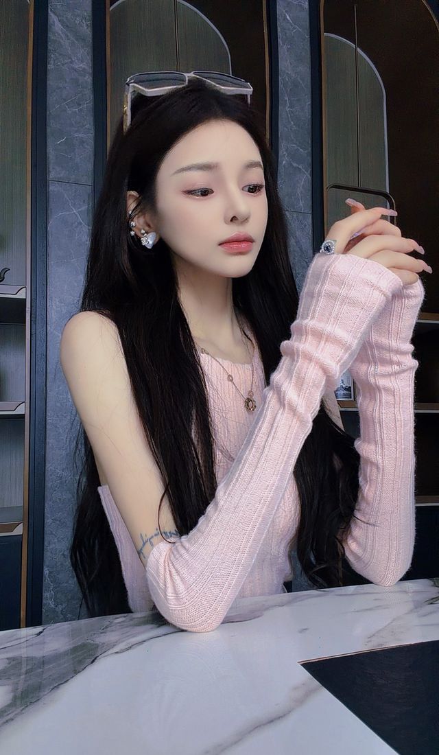 允儿, a verified BonBon host in Kuala Lumpur